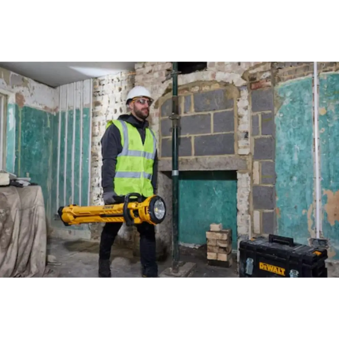 АКУМУЛАТОРЕН LED ПРОЖЕКТОР 18V DeWALT