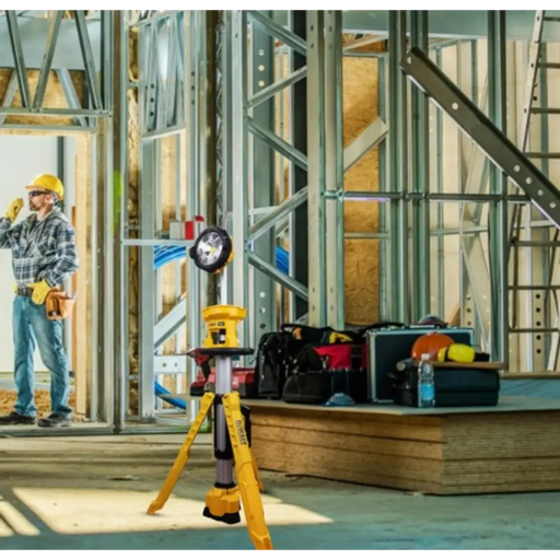 АКУМУЛАТОРЕН LED ПРОЖЕКТОР 18V DeWALT