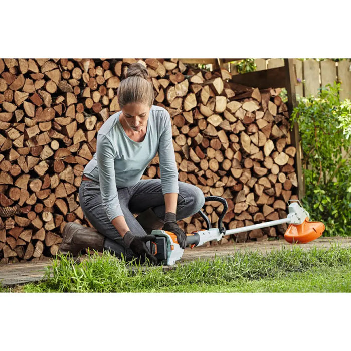 АКУМУЛАТОРЕН ТРИМЕР STIHL FSA 57