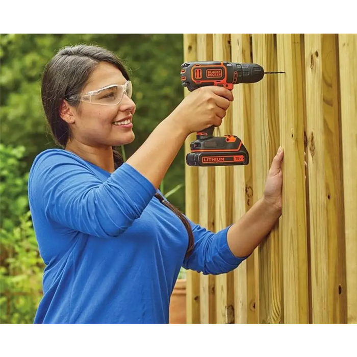 АКУМУЛАТОРЕН ВИНТОВЕРТ 18V BDCDC18-QW