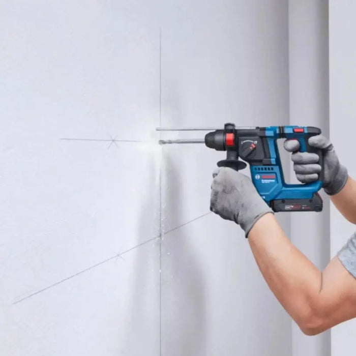 АКУМУЛАТОРЕН ПЕРФОРАТОР BOSCH GBH 18V-18