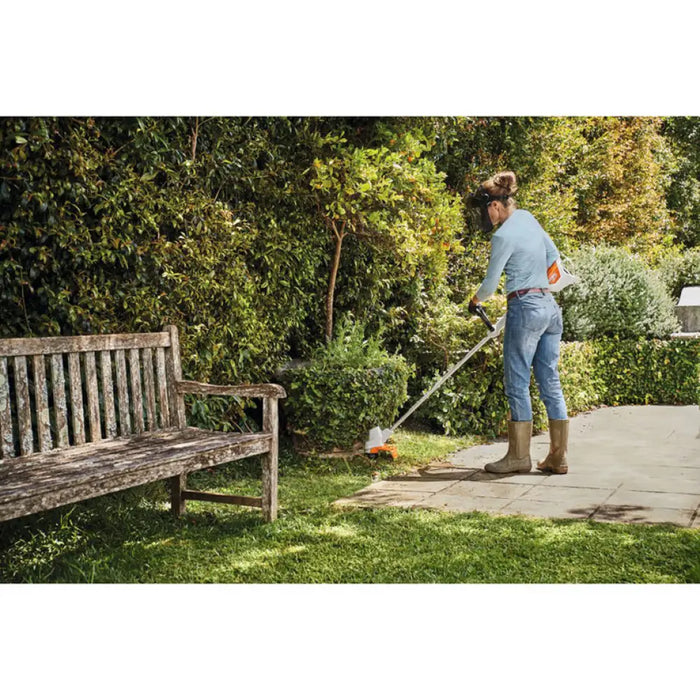 АКУМУЛАТОРЕН ТРИМЕР STIHL FSA 57