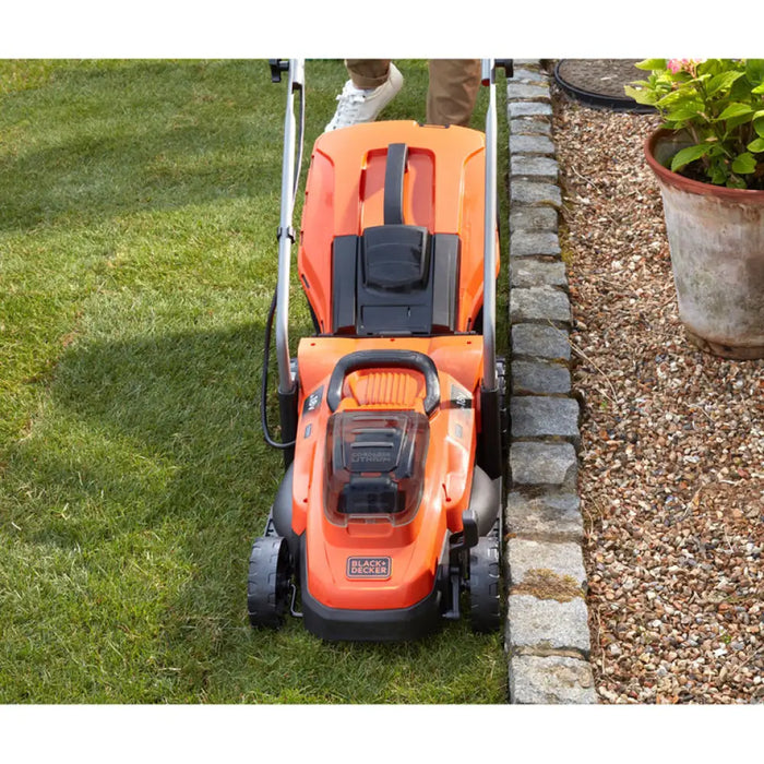 АКУМУЛАТОРНА КОСАЧКА BLACK&DECKER BCMW3318L2-QW