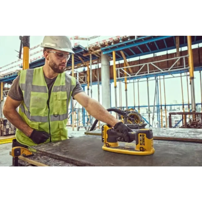 АКУМУЛАТОРНА ВЕНДУЗА 18V DeWALT