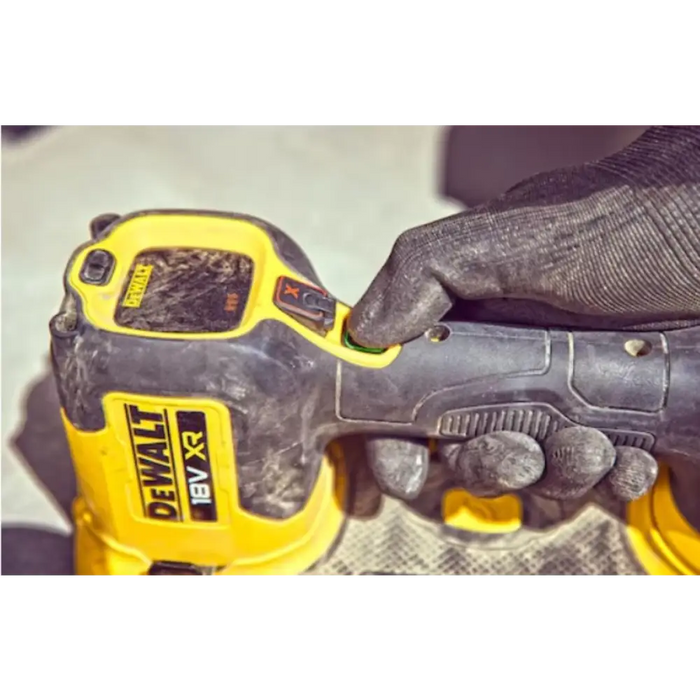 АКУМУЛАТОРНА ВЕНДУЗА 18V DeWALT