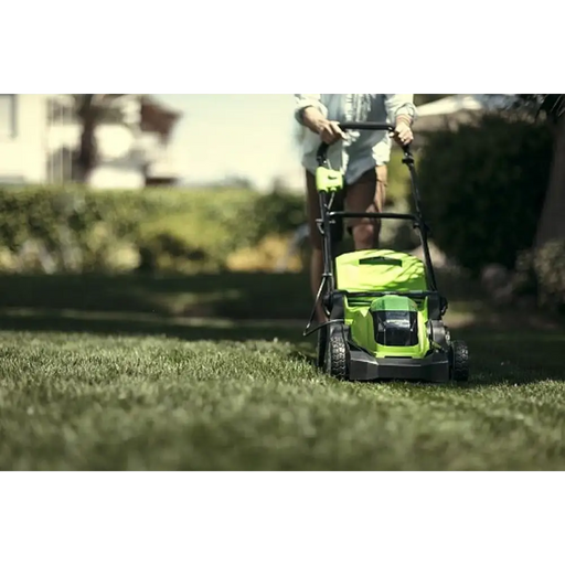 Акумулаторна косачка 40V 4Ah 41 cm Greenworks G40LM41K4