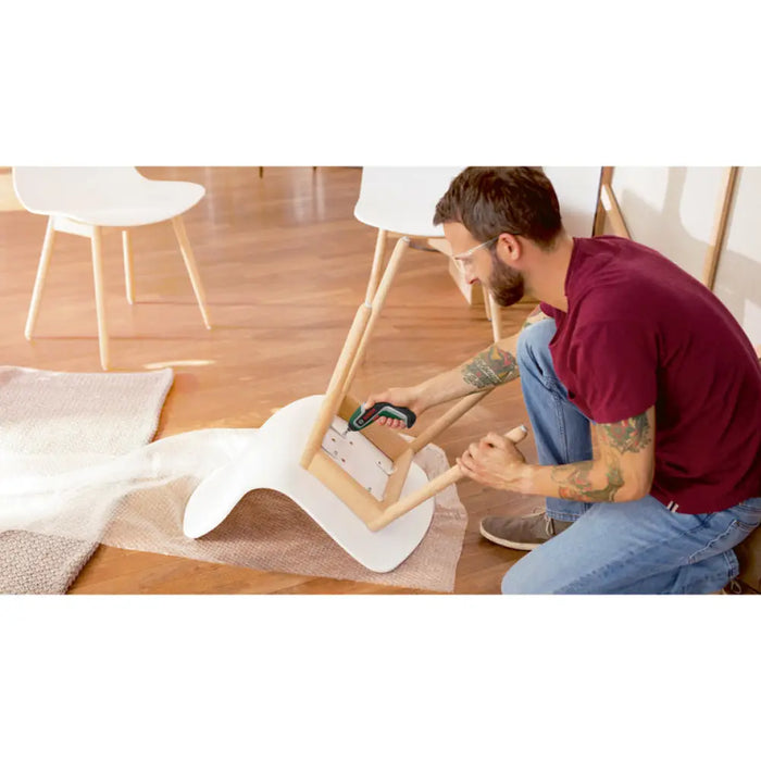 АКУМУЛАТОРНА ОТВЕРТКА BOSCH IXO 7 3.6 V 2.00 Ah 5.50 nm