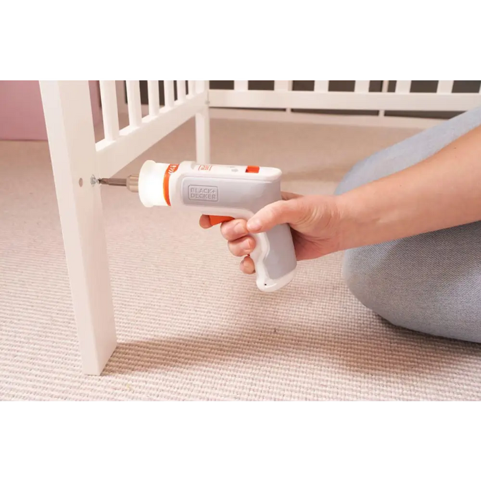 АКУМУЛАТОРНА ОТВЕРТКА 3.6V BLACK&DECKER