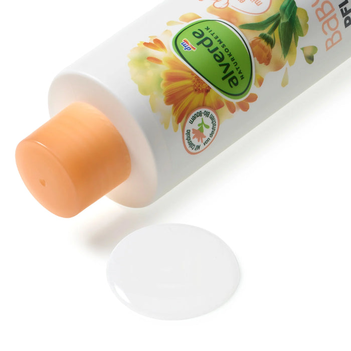 Пяна за вана за бебета с невен и бадемово масло, 200 ml