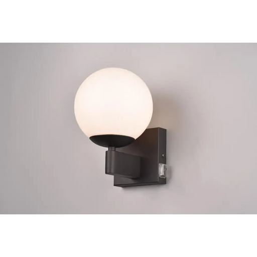 АПЛИК KULA 1XE14 ЧЕРНО IP44 TRIO