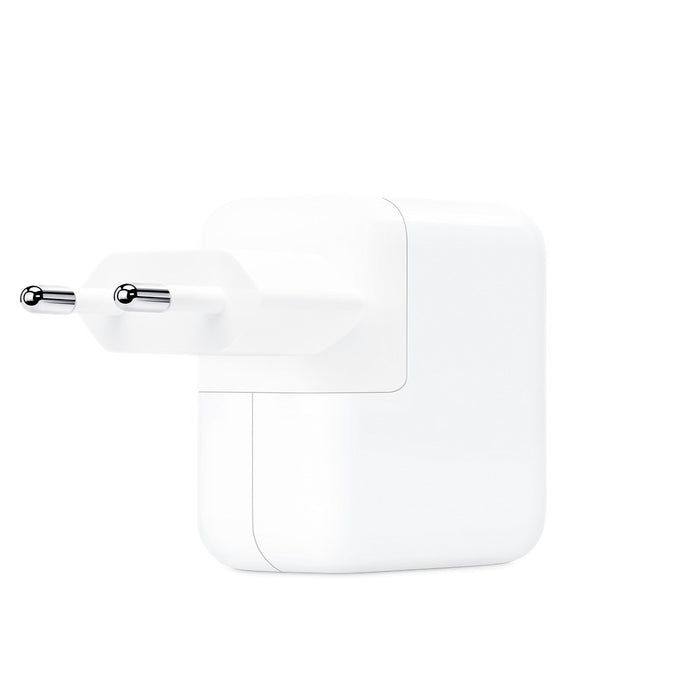 Apple 30W USB-C захранващ адаптер