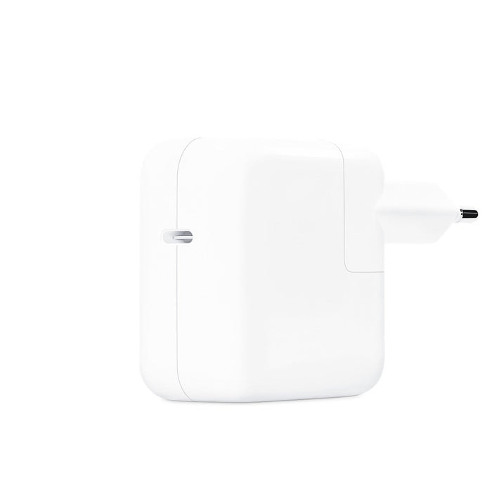 Apple 30W USB-C захранващ адаптер
