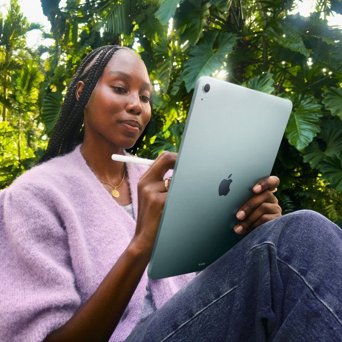 Таблет Apple iPad Air 11" Octa Core 8 GB RAM 512 GB Лилав