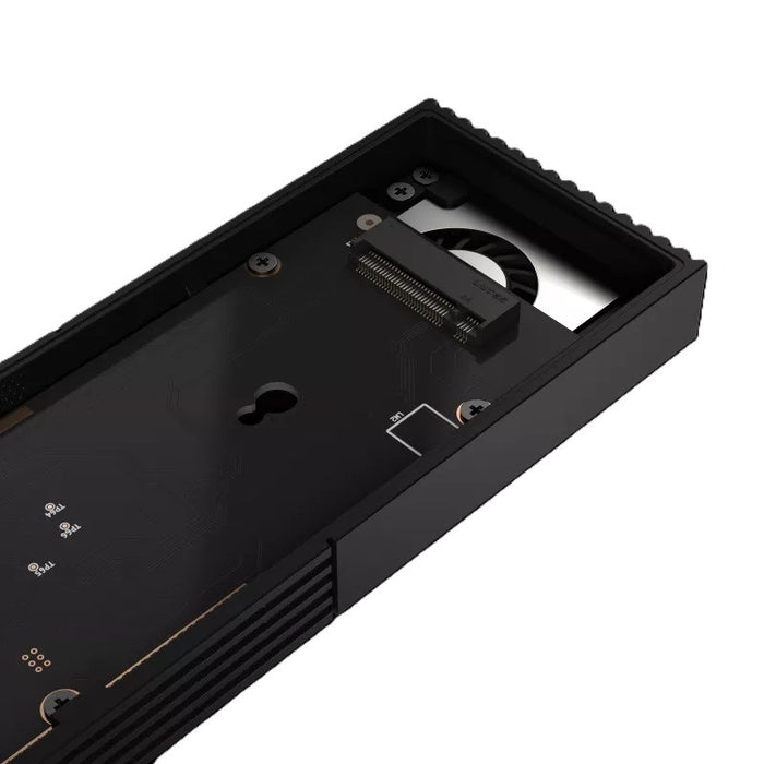 Обурудване на SSD диск Asus ProArt PA40SU