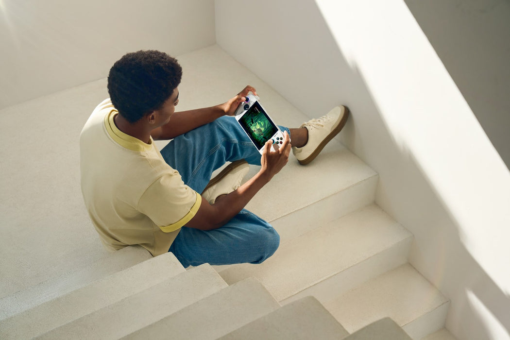 ASUS ROG Xbox Ally RC73YA-NH002W преносима игрова конзола 17.8 см (7") 512 GB Сензорен екран Wi-Fi Бяла