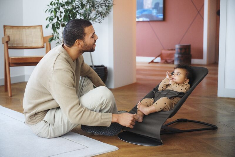 Бебешки шезлонг BabyBjorn - Balance Soft, Tri Fabric, Dark Grey