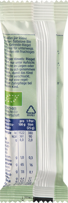 Био десерт с ябълка, овесени ядки и касис, 1+г 4х25 g, 100 g