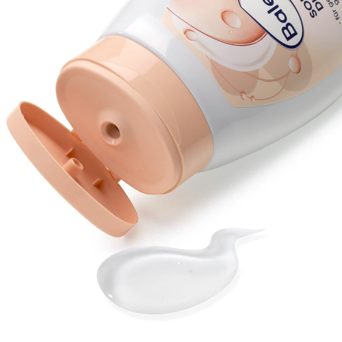 Душ гел Soft с комплекс от масла, 300 ml