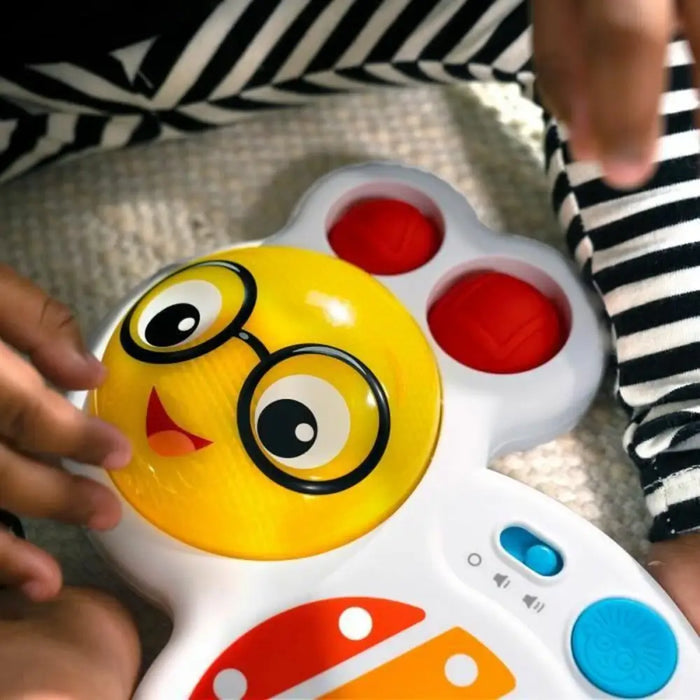 Бебешка играчка Baby Einstein Bee
