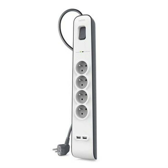 Табло с 4 гнезда с бутон за включване Belkin BSV401CA2M (2 m)