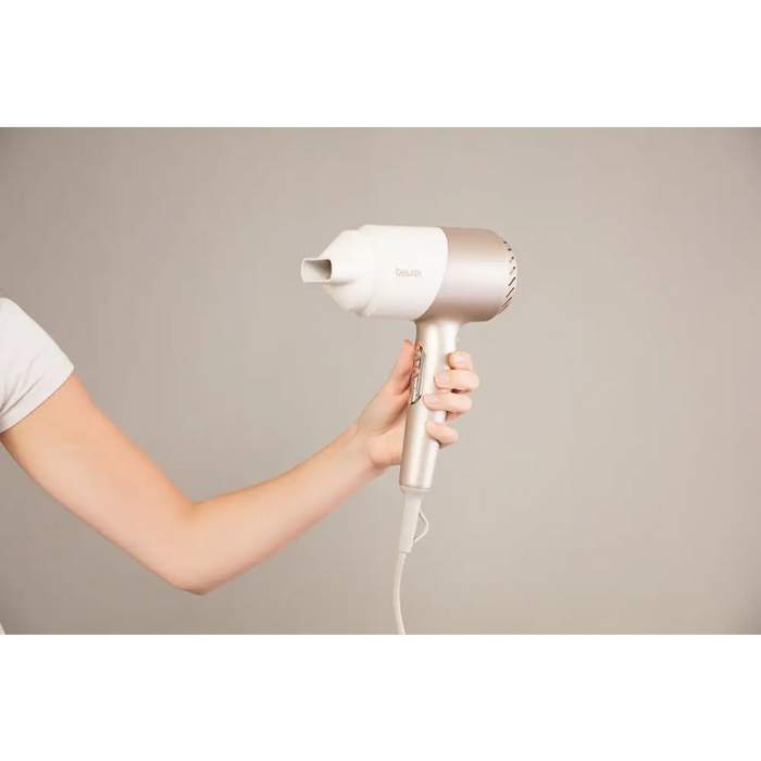 Beurer HC 40 Travel сешоар 2000 W приставка за тясна дюза