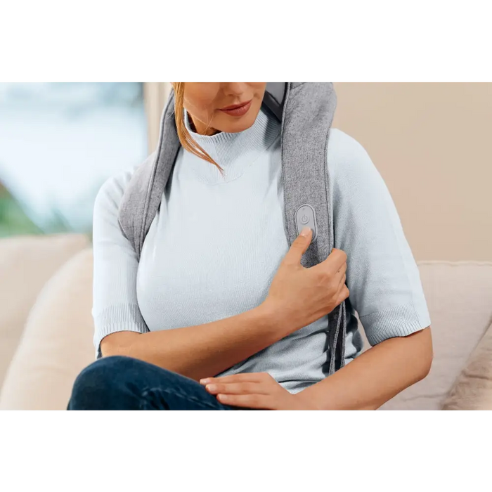 Beurer MG 154 3D масажор за шия с батерии + мини масажор