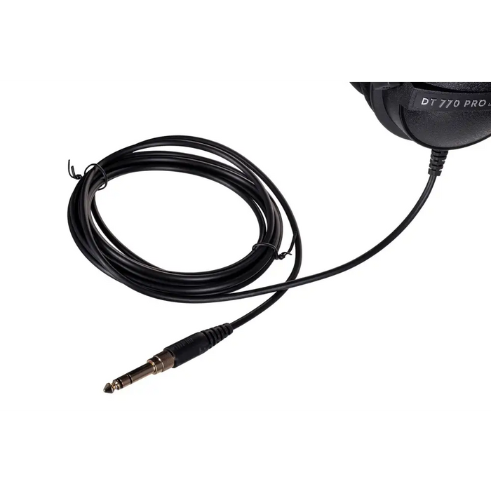 Beyerdynamic DT 770 Pro Black Limited Edition - затворени