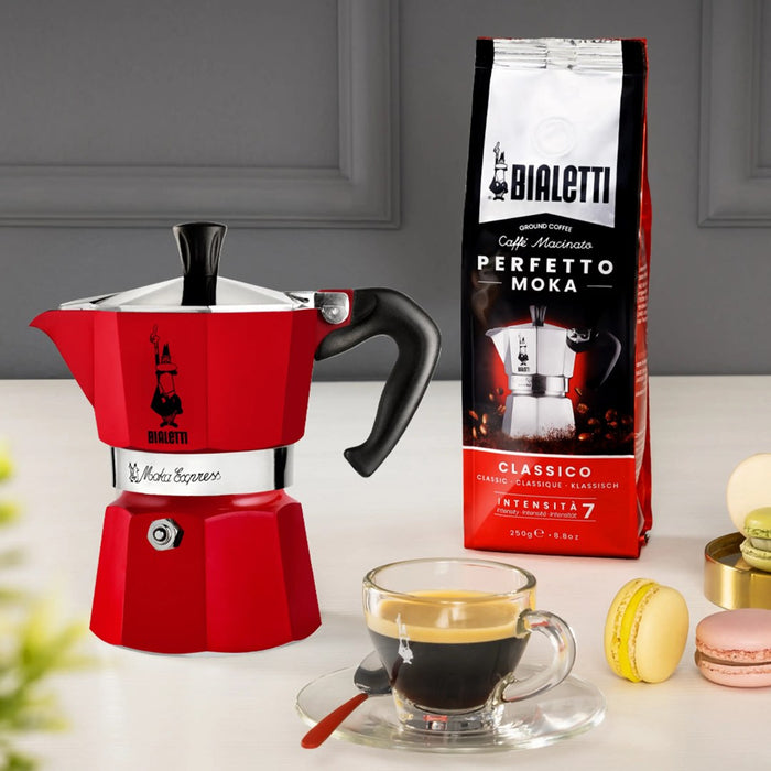 Кафеварка за 3 чаши Moka Express 5466 BIALETTI червена