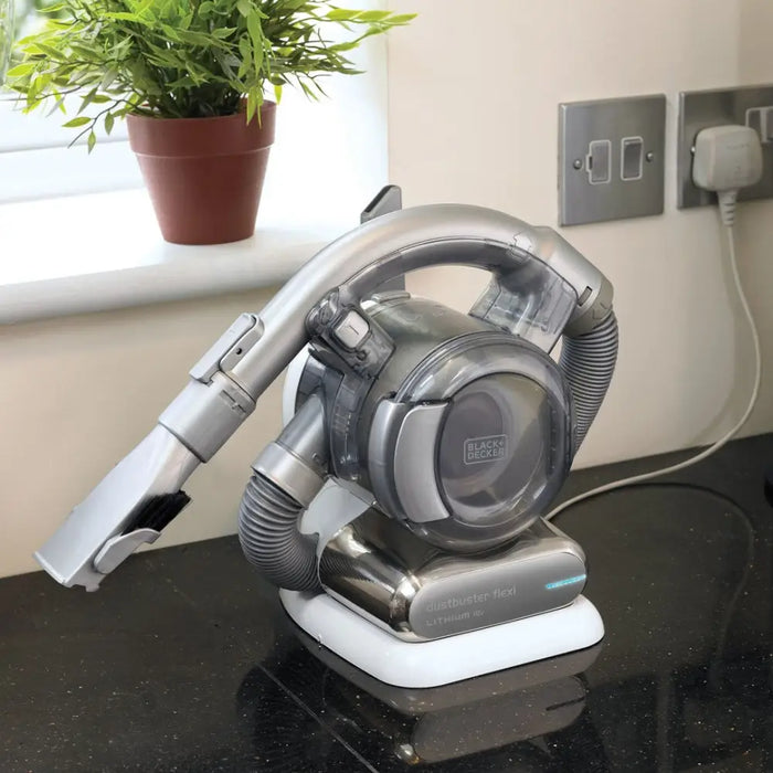 Black & Decker PD1820L-QW ръчна прахосмукачка Chrome Bagless