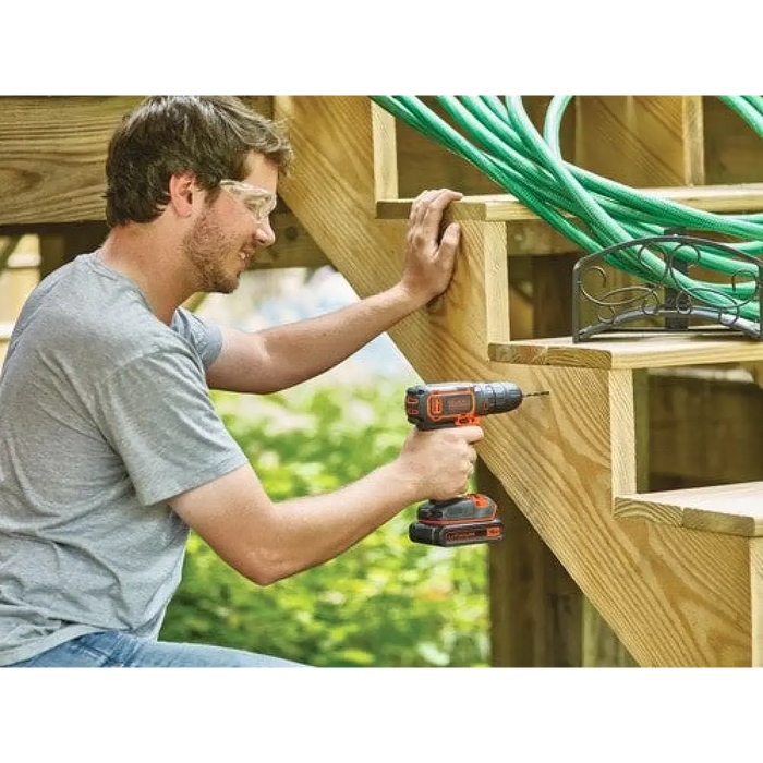BLACK + DECKER 18V бормашина/винтоверт CDC18BAFC-QW
