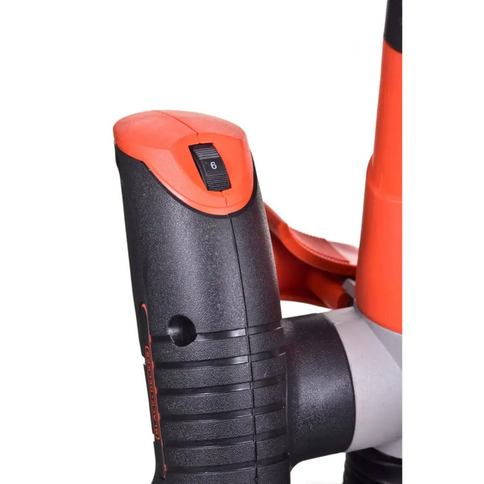 Black & Decker KW1200EKA-QS фреза за плочки 1200 W