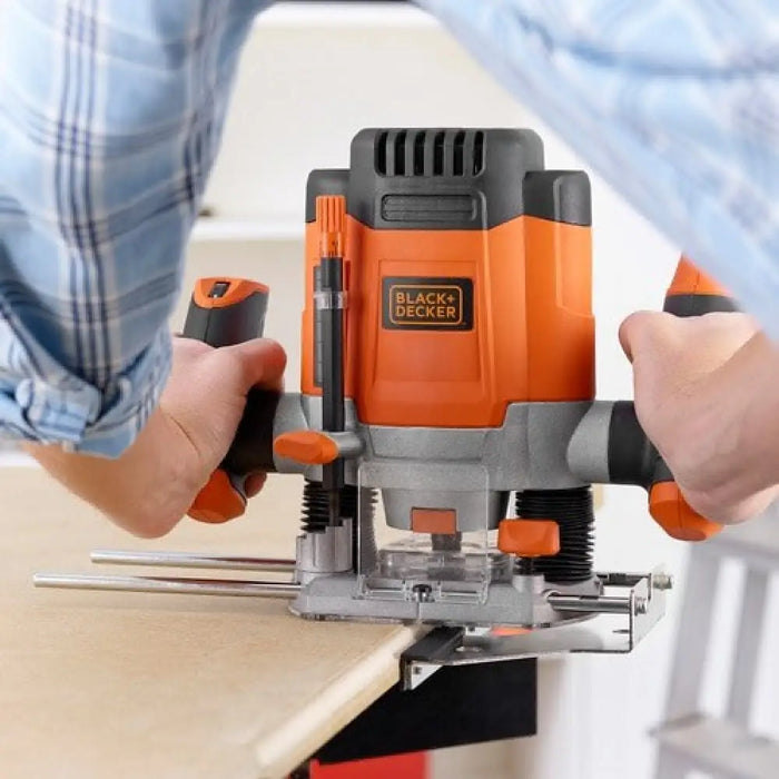 Black & Decker KW1200EKA-QS фреза за плочки 1200 W