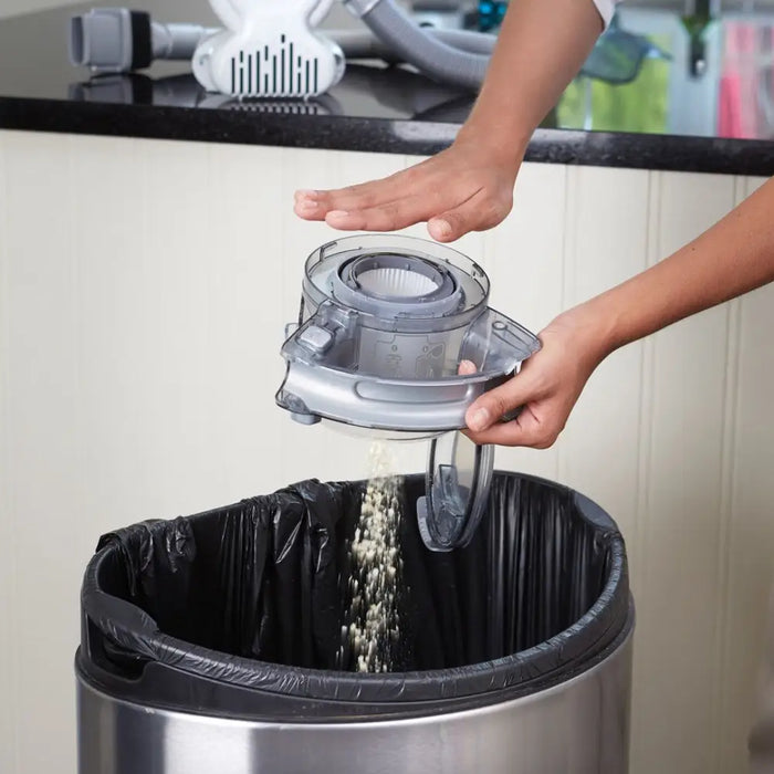Black & Decker PD1820L-QW ръчна прахосмукачка Chrome Bagless