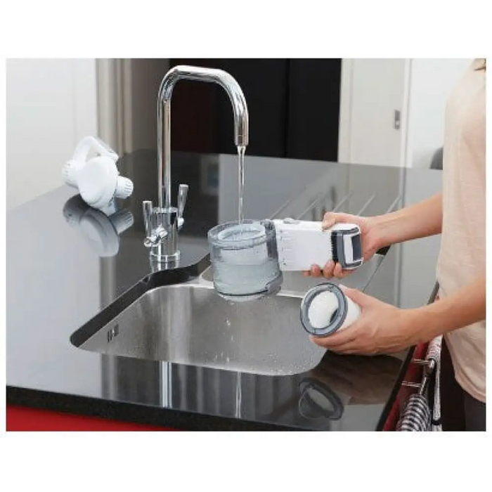 Black & Decker PV1820L ръчна прахосмукачка Chrome Bagless