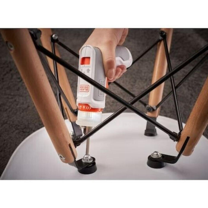 АКУМУЛАТОРНА ОТВЕРТКА 3.6V BLACK&DECKER