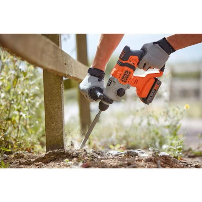 АКУМУЛАТОРЕН ПЕРФОРАТОР 18V BLACK&DECKER