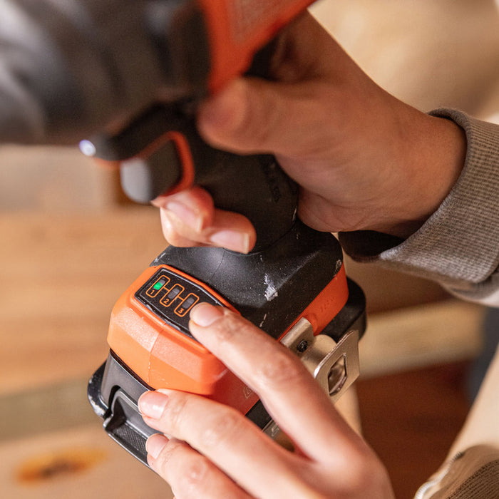 АКУМУЛАТРОРЕН БЕЗЧЕТКОВ BLACK&DECKER BLIM78E1K-QW