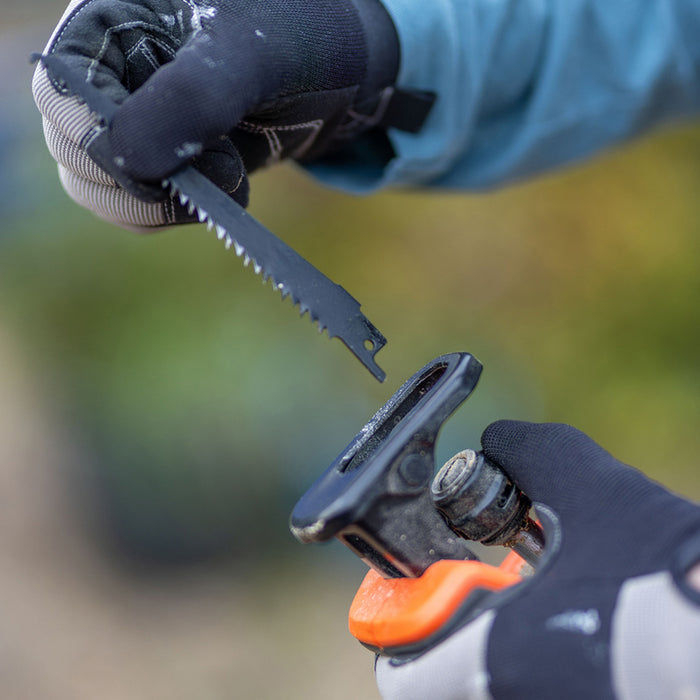 АКУМУЛАТОРЕН БЕЗЧЕТКОВ САБЛЕН ТРИОН BLACK&DECKER BLCR78E1-QW