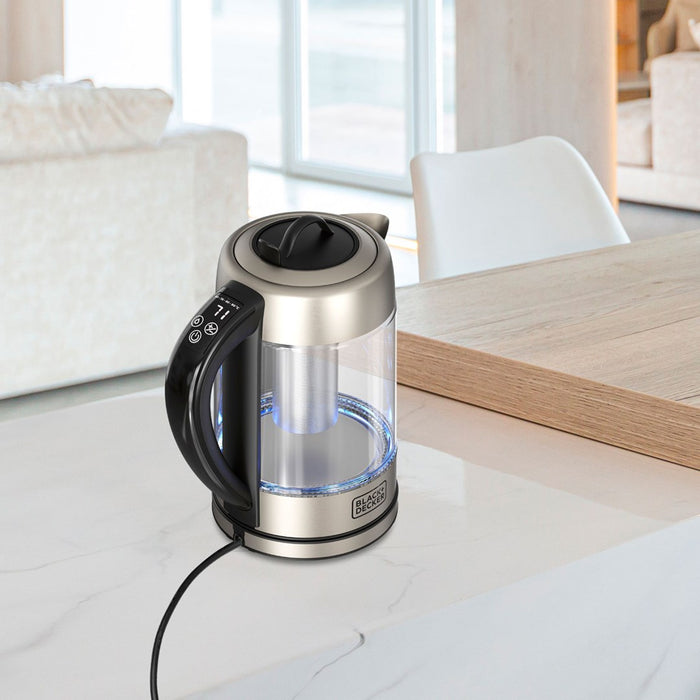 Електрическа кана Black+Decker BXKE2205E