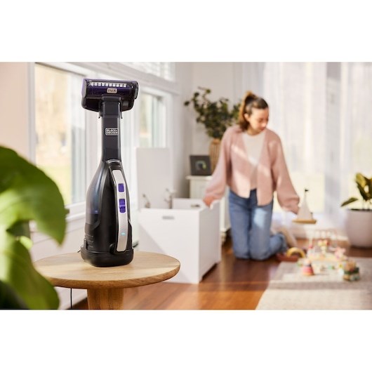 Ръчна прахосмукачка Black & Decker DVD320BP без торба