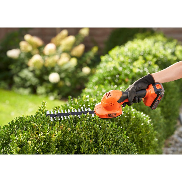Моторна ножица за жив плет Black & Decker BCSS18D1-QW