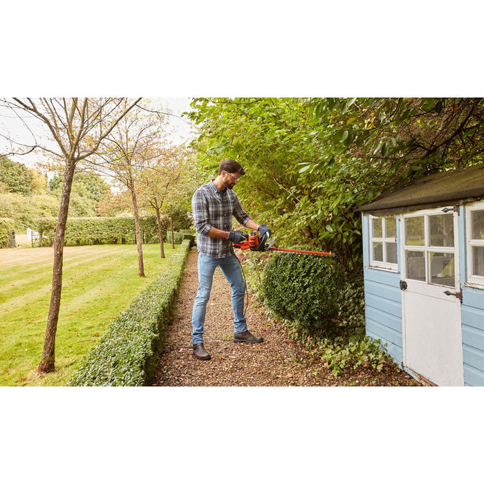 Електрически тример за жив плет Black & Decker BEHTS401-QS