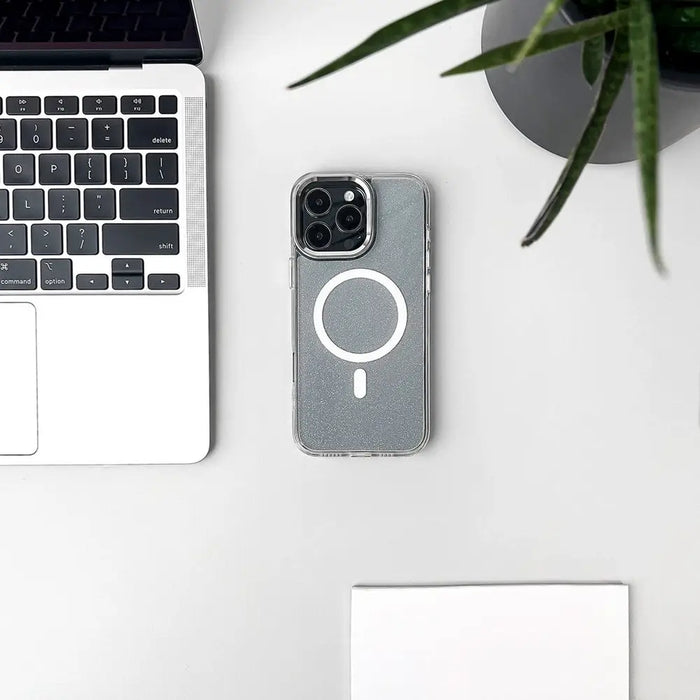 Блестящ калъф MagSafe бял за Samsung Galaxy S26