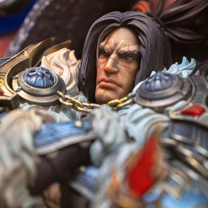 Статуетка HEX Games: Hearthstone - Varian Wrynn, 31 cm