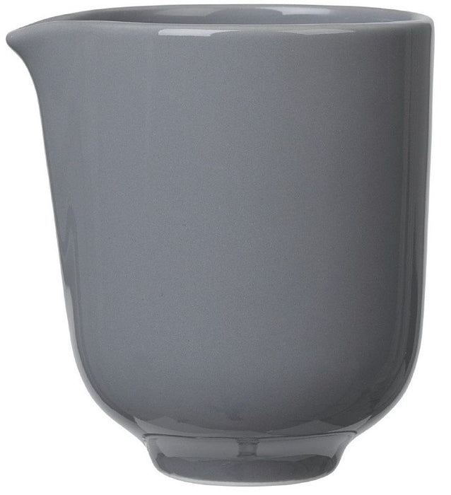 Порцеланова каничка за мляко Blomus - Ro, 270 ml, сива
