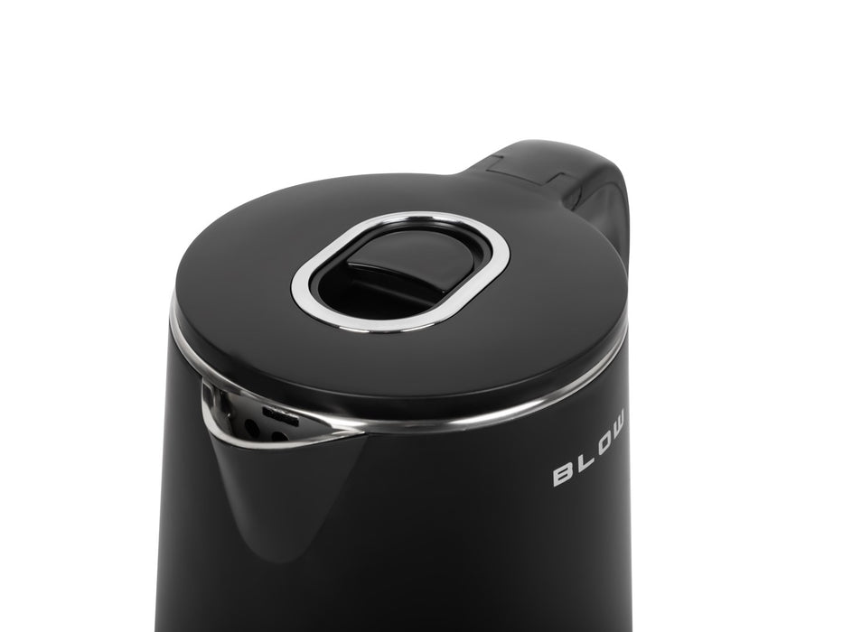 BLOW Черна кана с дисплей 2200W BK-18PB