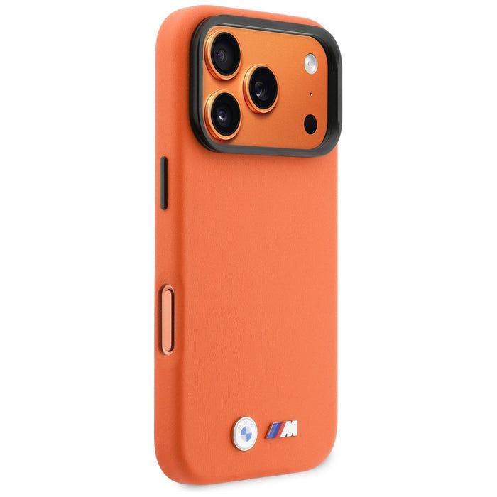 Калъф MagSafe с метално лого на BMW M за iPhone 17 Pro Max - оранжев