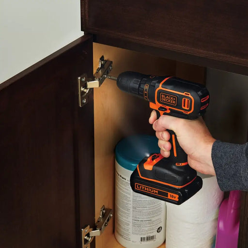 Бормашина Black & Decker BDCDC18KB-QW Безключова Черен