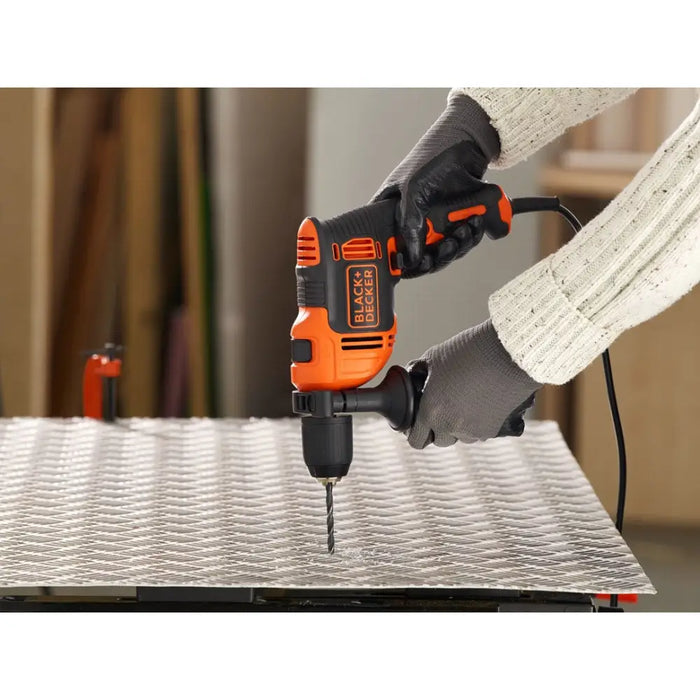 Бормашина Black & Decker BEH710-QS 2800 RPM Черен Оранжев
