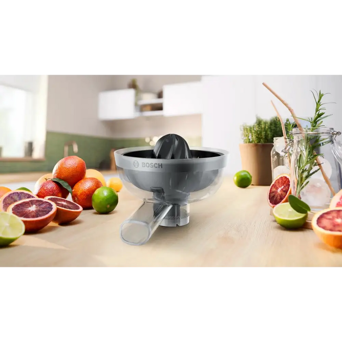 Bosch Serie 4 MFWS450B месомелачка 500 W Черен